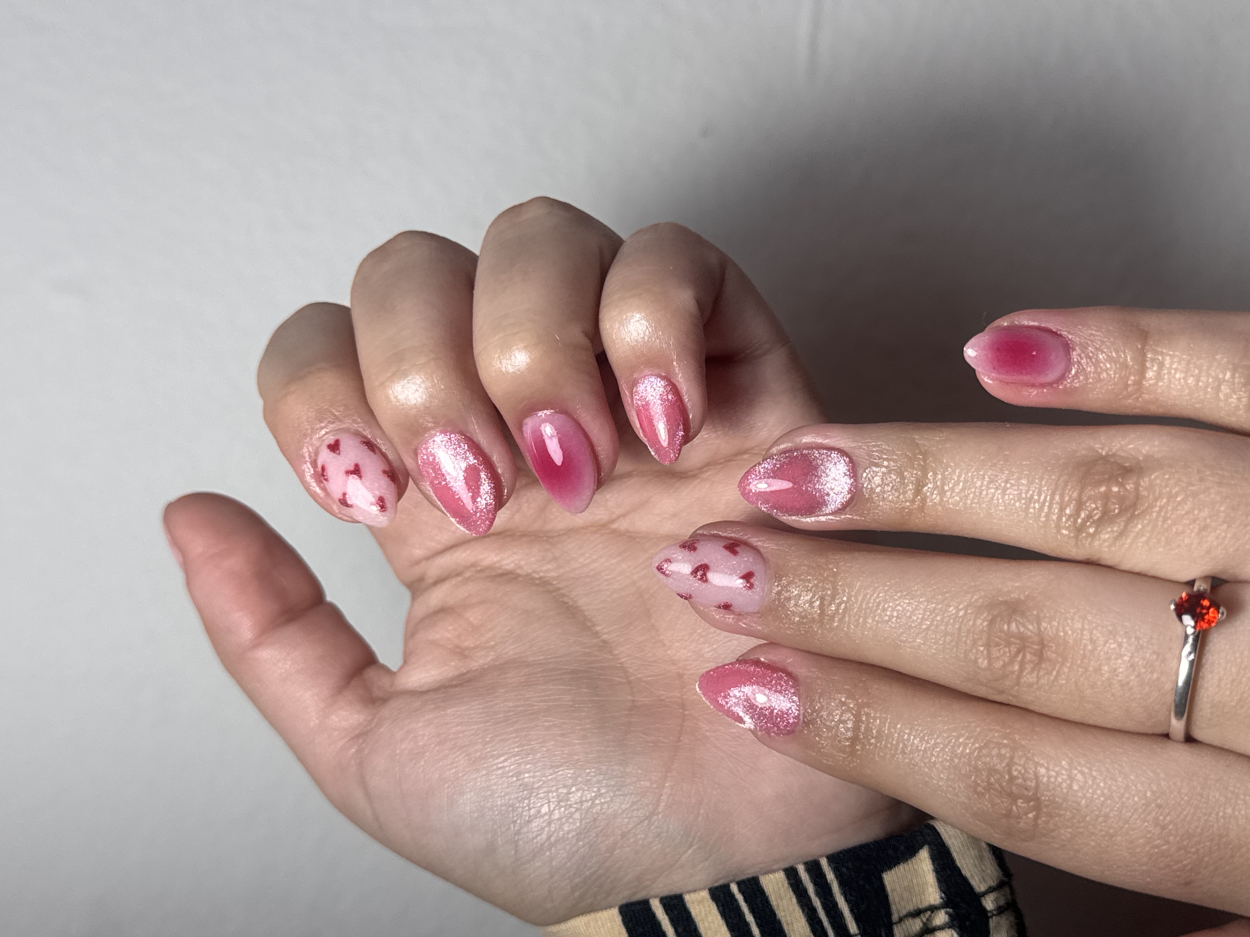 Corazones glitter rosa